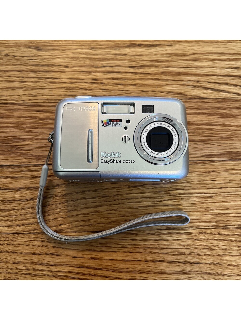 Kodak EasyShare CX7530 5.0MP Digital Camera For Parts - Untested